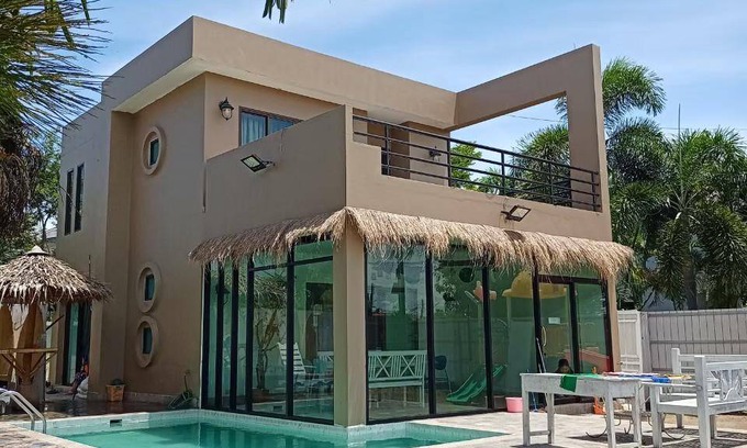 Saen Suk Villa | 350 m² Villa ∙ 2 bedrooms ∙ 8 guests