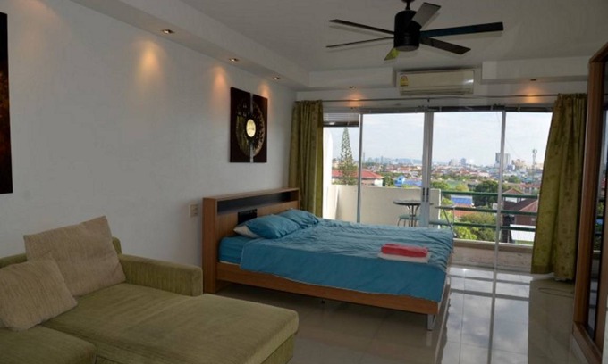 Central Pattaya Resort | 36 m² Private room ∙ 1 bedroom ∙ 2 guests