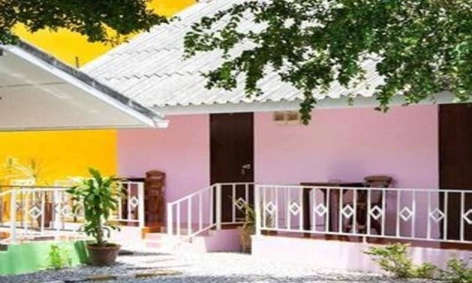 Photharam Resort | 36 m² Resort ∙ 3 guests