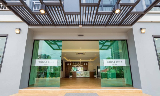 Tha Thaewawong Hotel | 37 m² Hotel ∙ 2 guests