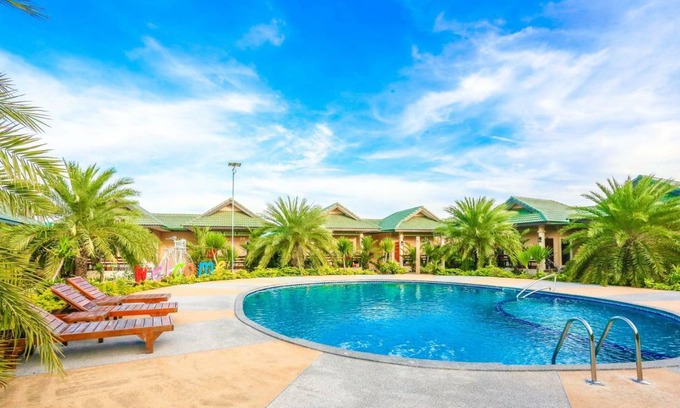Ban Phe Resort | 39 m² Resort ∙ 5 guests