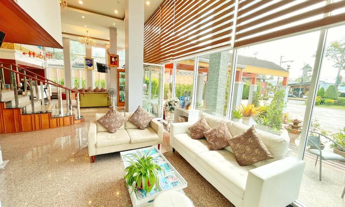 Downtown Krabi Bed & Breakfast | 40 m² Bed and breakfast ∙ 127 guests