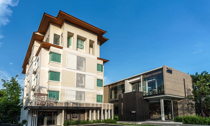 Don Kaeo Hotel | 400 m² Hotel ∙ 2 bedrooms ∙ 8 guests
