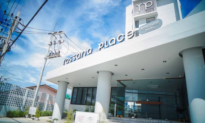 Chonburi Hotel | 48 m² Hotel ∙ 2 bedrooms ∙ 5 guests