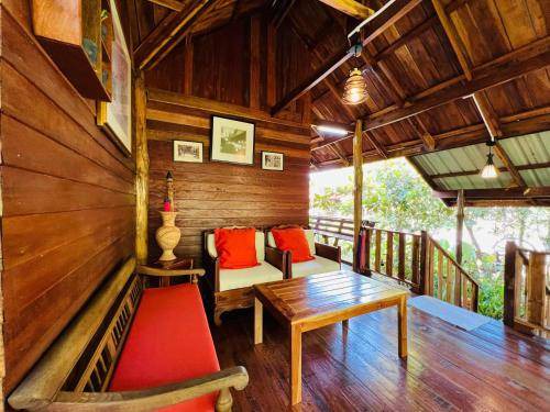 Udon Thani Bed & Breakfast | 54 m² Bed and breakfast ∙ 3 guests
