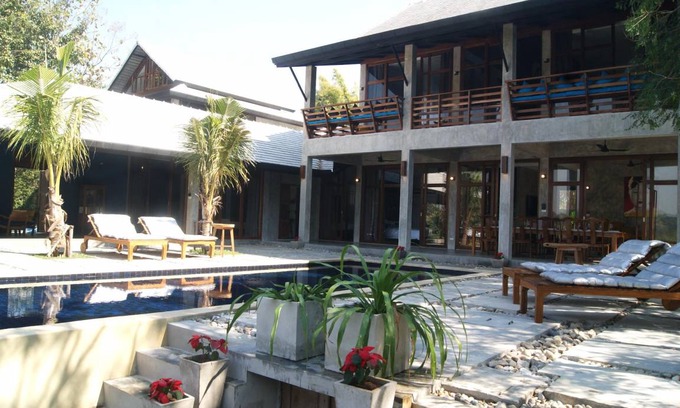 San Sai House | 630 m² House ∙ 10 bedrooms ∙ 26 guests