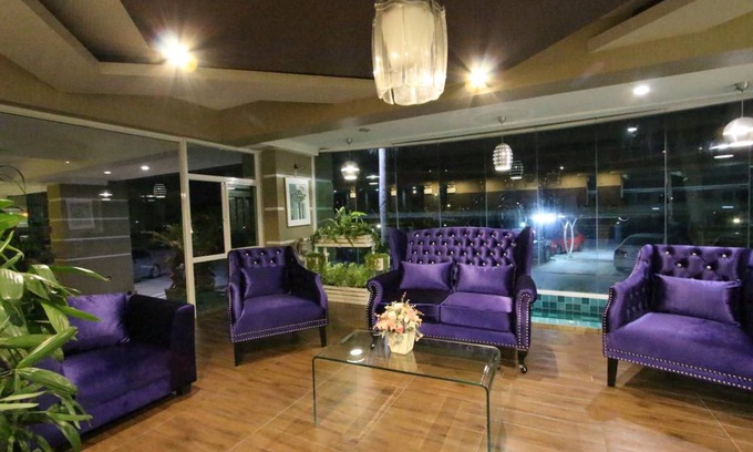 Bang Sao Thong Hotel | 64 m² Hotel ∙ 4 guests