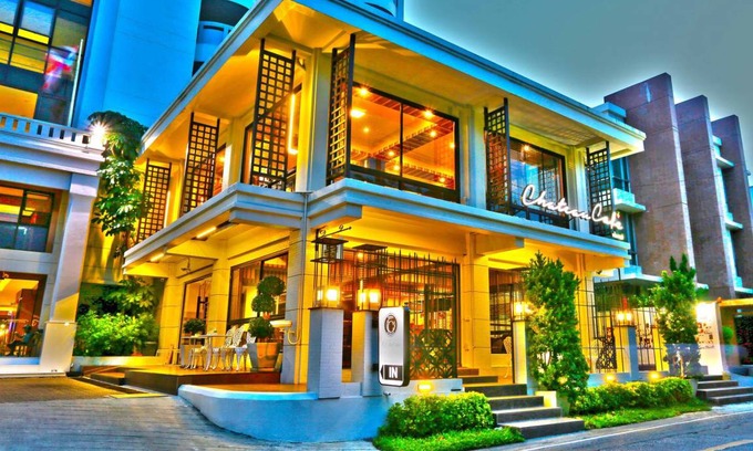 Phra Khanong Apartment | 65 m² Serviced apartment ∙ 5 guests