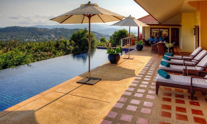 Moo 5 Resort | 800 m² Resort ∙ 10 guests