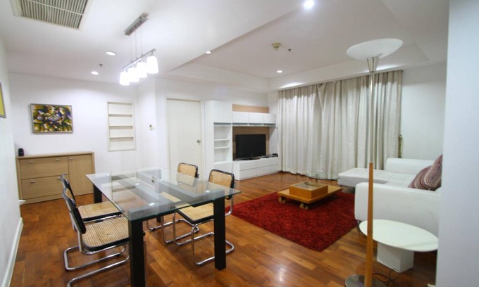 Khlong Tan Apartment | 90 m² Apartment ∙ 2 bedrooms ∙ 4 guests