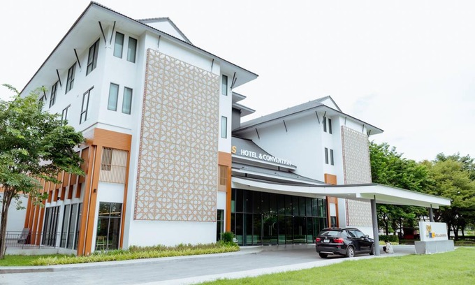 Ayutthaya Hotel | 90 m² Hotel ∙ 3 guests