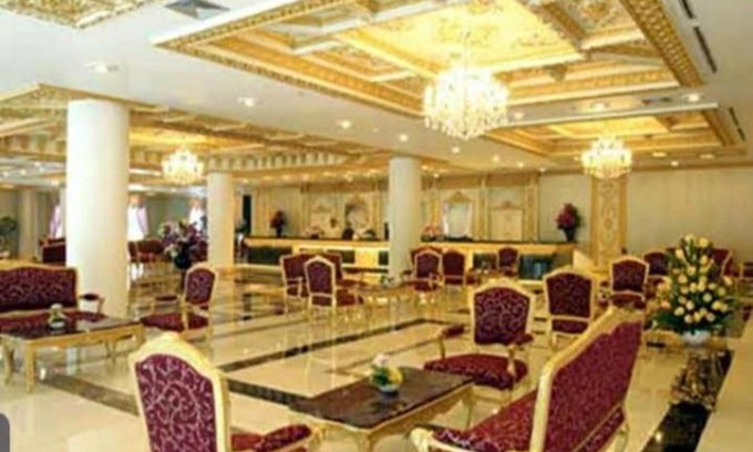 Makkasan Hotel | Adriatic Palace Hotel Bangkok