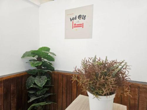 Bangkok Central Business District Hostel | BED at 18 Asoke