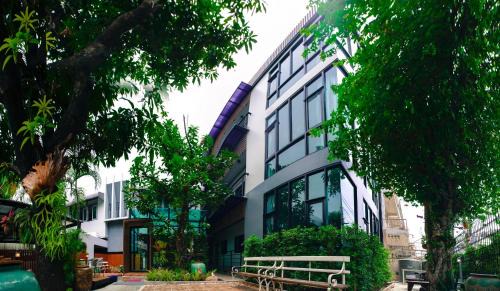 Suan Luang Hostel | Bed garden 26