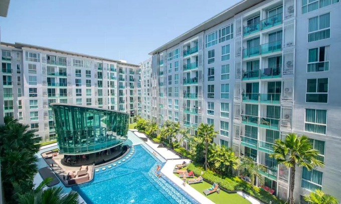 Central Pattaya Apartment | City Center Residence