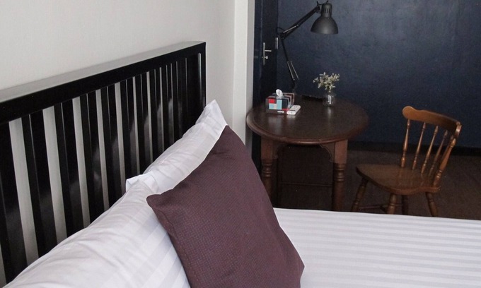 Phra Khanong Hostel | Cozy rooms 2 mins from BTS/Local Market/Bangchak Area
