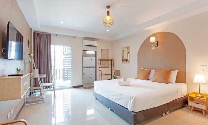 Lat Krabang Hostel | Cozzi by Grand Airport Resort