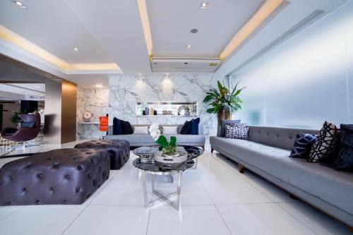 Thanon Phaya Thai Hotel | Cubic Pratunam