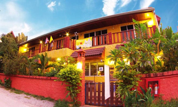Chang Khlan Hostel | Hostel ∙ 8 guests