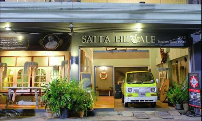 Sattahip Hostel | Hostel ∙ 8 guests