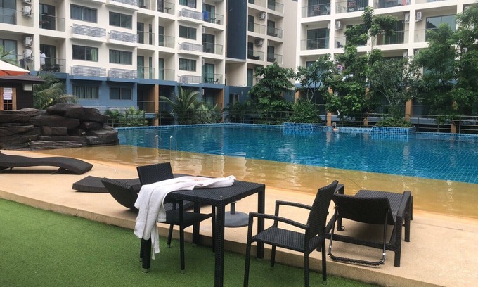South Pattaya Apartment | Laguna beach resort 2 studio condo Pattaya