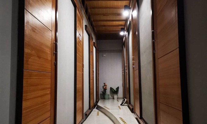 Downtown Krabi Hostel | Leisure Hostel