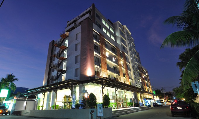 Nimman Hotel | Mayflower Grande Hotel Chiang Mai
