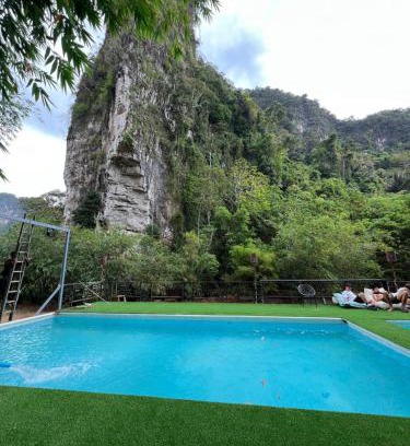 Krabi Hostel | Mountain View Party Hostel