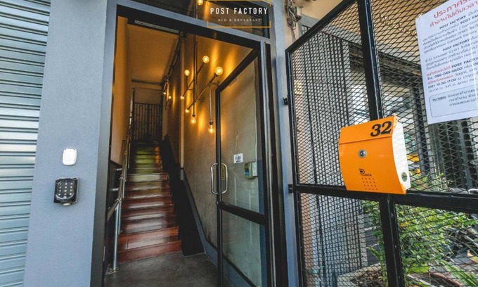 Chong Nonsi Hostel | Post Factory Bed & Breakfast Sathorn Hostel - Adults Only