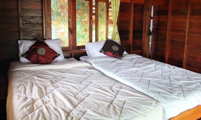 Chiang Saen Resort | Private room ∙ 2 guests