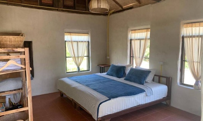 San Pa Thong Resort | Private room ∙ 2 guests