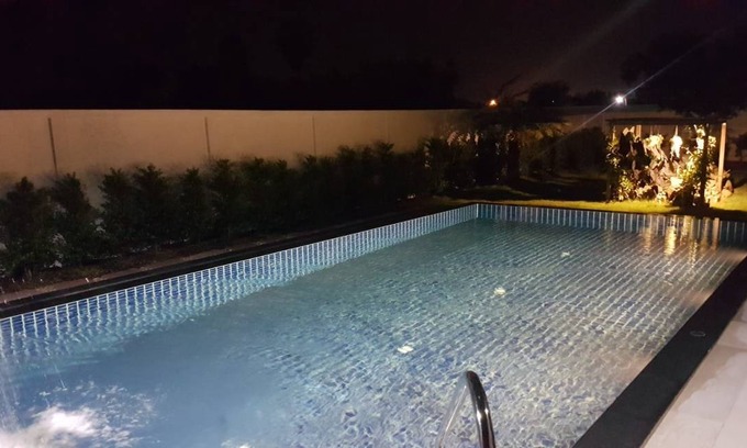 Phetchaburi Resort | Private room ∙ 2 guests