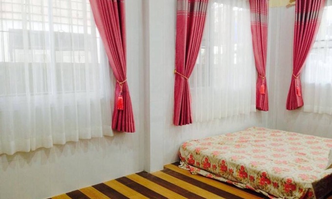 Nong Han Resort | Private room ∙ 3 guests