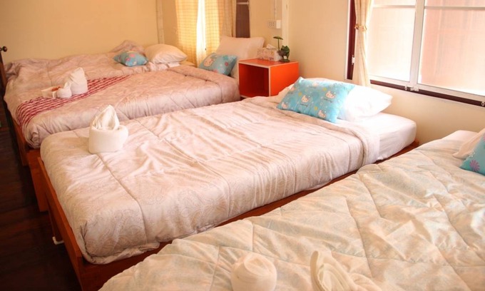 Chiang Saen Resort | Private room ∙ 4 guests