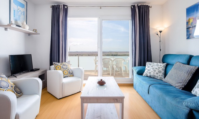 Santa Margarida Apartment | ROYAL MARINA II 421 - Very nice apartment in Santa Margarita (Roses) with a magnificent view of the canal.
