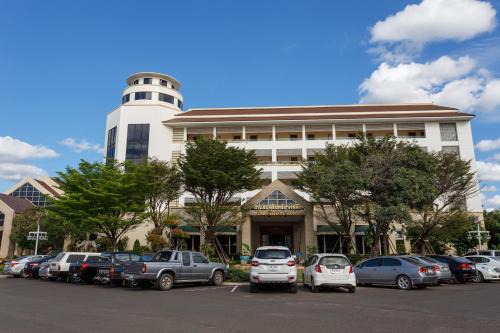 Surin Hotel | Surin Majestic Hotel
