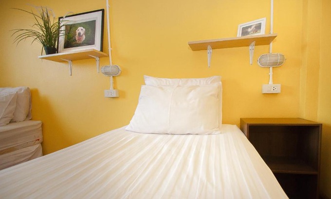 Chang Khlan Hostel | Thai Thai Hostel