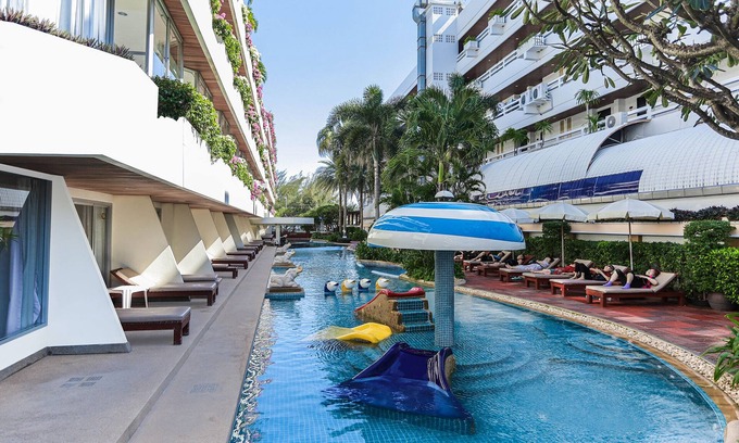 Cha-am Hotel | The Cha-am Methavalai Hotel