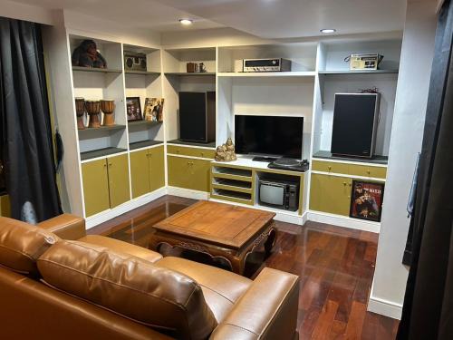 Nana House | The oasis on 8 3 bedrooms lovely pet zone