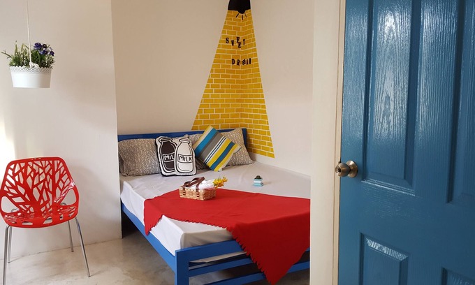Bang Kra So Hostel | The Sugar Hostel
