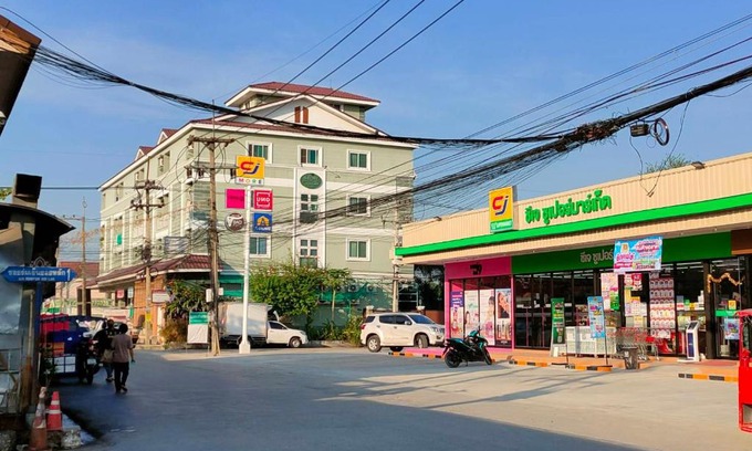 Rangsit Hotel | Tisaraporn Resident