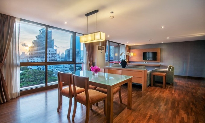 Thung Maha Mek Apartment | Two Bedroom Residence is a home away home.