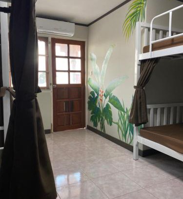 Old City Hostel | VibeCNX