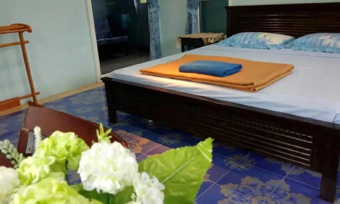 Cherngtalay House | Village House Phan 6