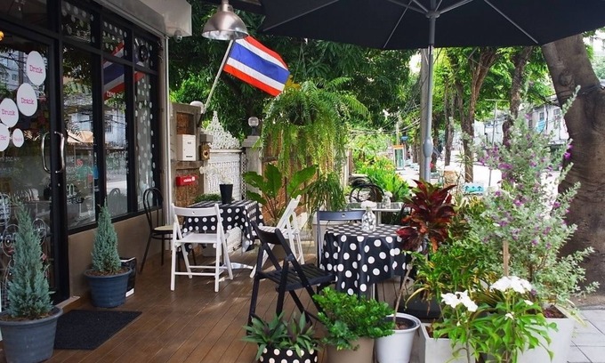 Khlong Toei Hostel | VX The Fifty - Hostel