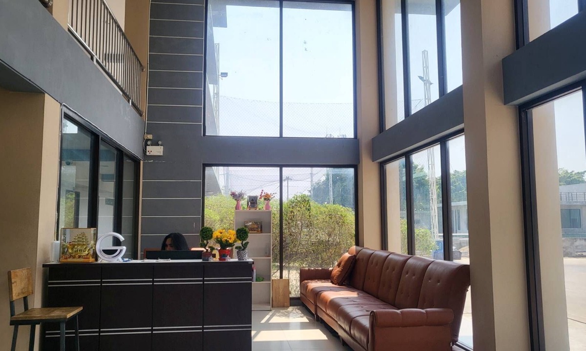 Lop Buri Hotel | The Chev Hotel Lopburi