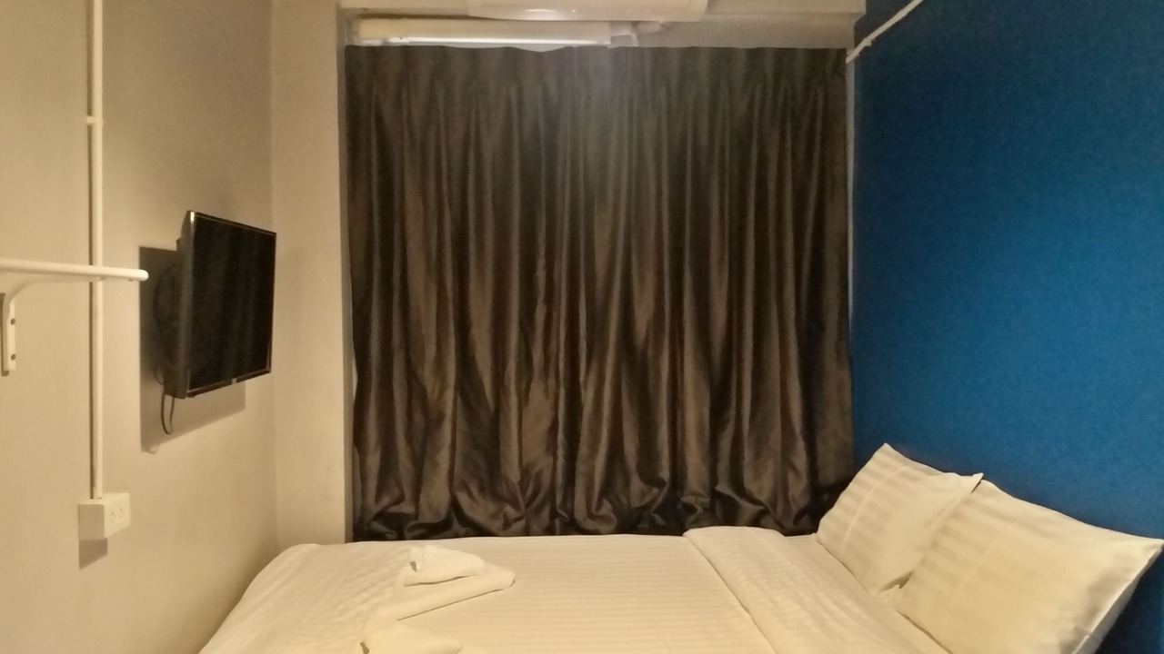 Photo of Bedroom in Thanon Phaya Thai