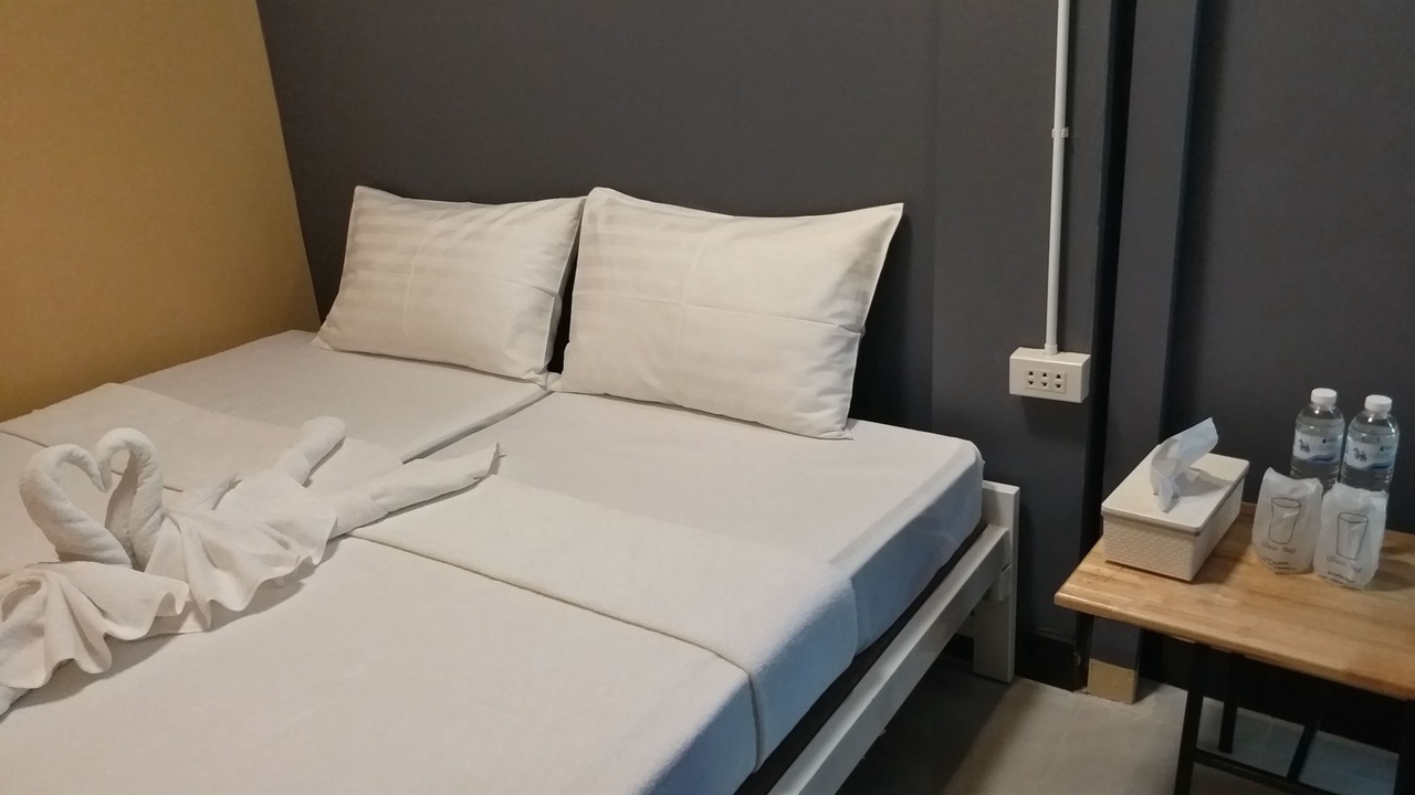 Photo of Bedroom in Thanon Phaya Thai