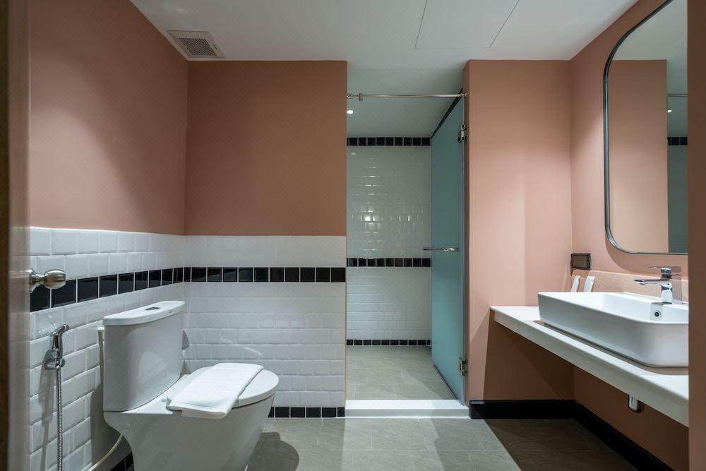 Photo of Bathroom in Embassy District