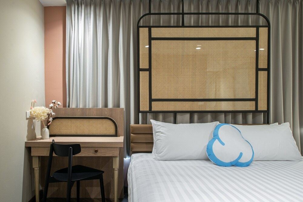 Photo of Bedroom in Embassy District